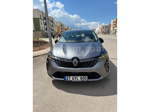 Sahibinden Renault Clio 1.0 TCe Evolution 2024 Model