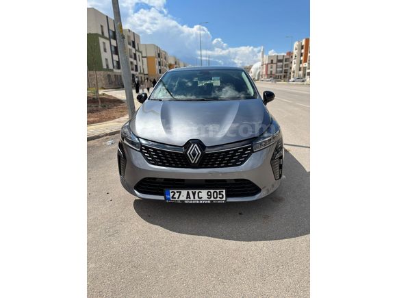 Sahibinden Renault Clio 1.0 TCe Evolution 2024 Model