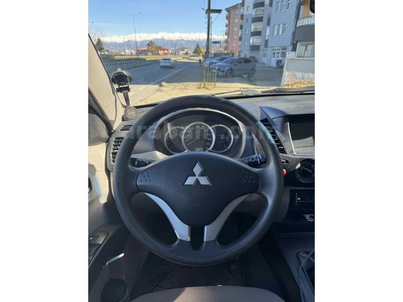 Sahibinden Mitsubishi L 200 4x2 Intense 2011 Model 