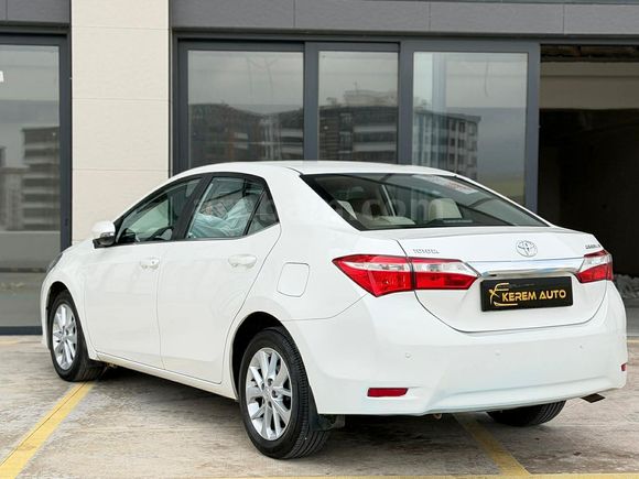 İLK SAHİBİ 2014 COROLLA 1.6 ADVANCE 121 BİN'DE SERVİS BAKIMLI +