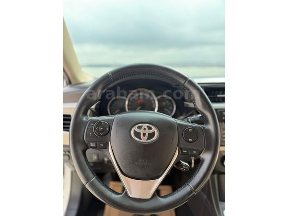 İLK SAHİBİ 2014 COROLLA 1.6 ADVANCE 121 BİN'DE SERVİS BAKIMLI +