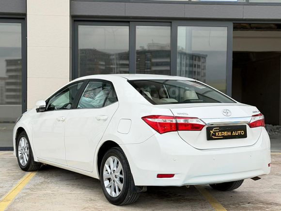 İLK SAHİBİ 2014 COROLLA 1.6 ADVANCE 121 BİN'DE SERVİS BAKIMLI +