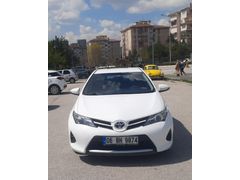 Sahibinden Toyota Auris 1.33 Life 2014 Model