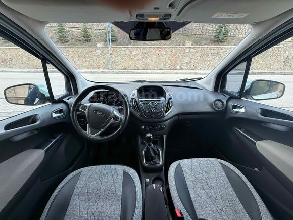 Sahibinden Ford Tourneo Courier 1.6 TDCi Titanium Plus 2017 Model 