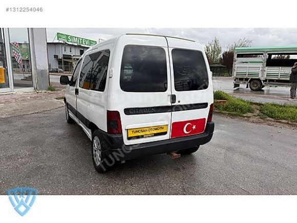 TUNÇSAN AUTO/2002 MD CITREÖN BERLİNGO ÇİFT SÜRGÜ MUAYENE SIFIR