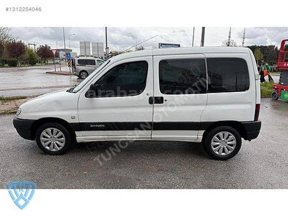 TUNÇSAN AUTO/2002 MD CITREÖN BERLİNGO ÇİFT SÜRGÜ MUAYENE SIFIR