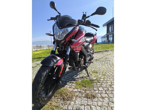 hasar kayıtsız Bajaj Pulsar 200