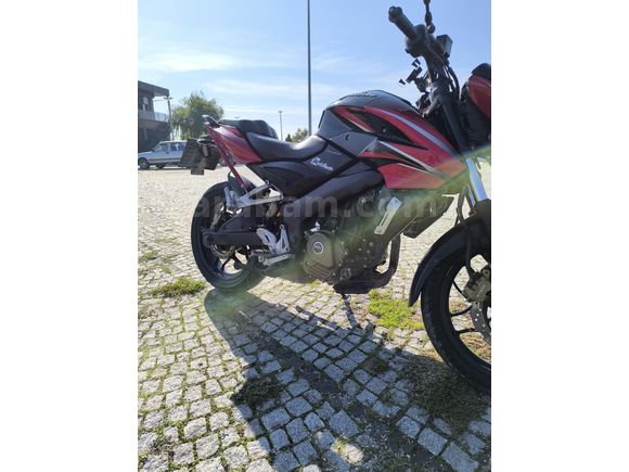 hasar kayıtsız Bajaj Pulsar 200