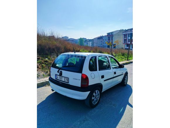 Sahibinden Opel Corsa 1.5 TD 2000 Model