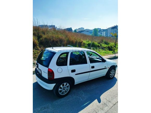Sahibinden Opel Corsa 1.5 TD 2000 Model