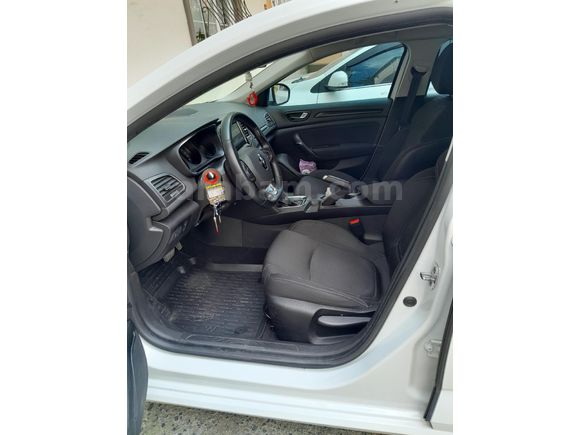 Sahibinden Renault Megane 1.5 dCi Touch 2016 Model