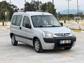 ACK OTOMOTİVDEN BAKIMLI VE KONFORLU PEUGEOT PARTNER!