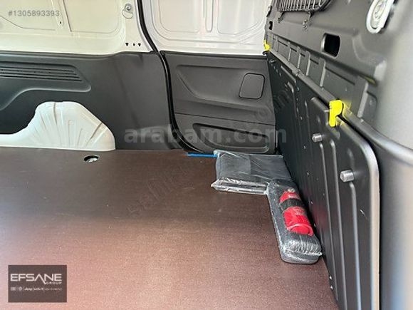 FİAT ANA BAYİİ EFSANE İZMİT -2023 OPELCOMBO CARGO ELEG XL 6100KM