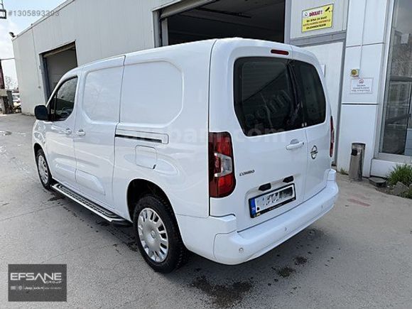 FİAT ANA BAYİİ EFSANE İZMİT -2023 OPELCOMBO CARGO ELEG XL 6100KM