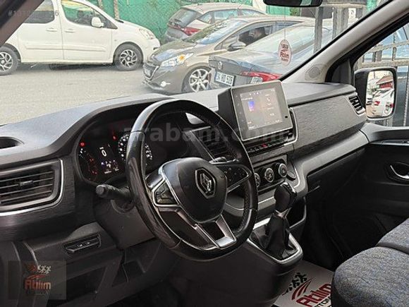 8+1 2023 Otomobil Ruhsatlı 164bin Km'de %20KDV 2.0 Otomatik170HP
