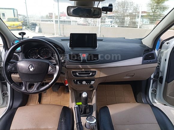 HATASIZ ANDROİD EKRAN MEGANE