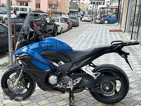 DURMUŞLAR 2014 HONDA VFR 800 X CROSSRUNNER