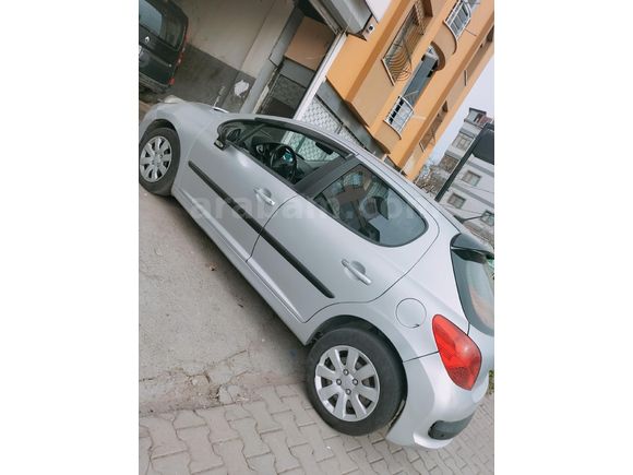 Sahibinden Peugeot 207 1.4 Trendy 2008 Model