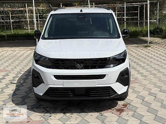 2026 MODEL PEJO PARTNER OTOMATİK 0 KM HATASIZ 4 CAM OTOMATİK