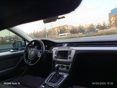 Galeriden Volkswagen Passat 1.6 TDi BlueMotion Comfortline 2016 Model Diyarbakır 215.000 km Beyaz