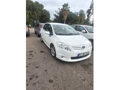 Sahibinden Otomatik Toyota Auris 1.4 D-4D Comfort Extra