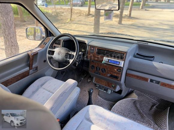 183.000 KM DE DEĞİŞENSİZ KLİMALI TRANSPORTER