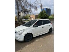 Sahibinden Hyundai i20 1.4 CRDi Team 2011 Model 