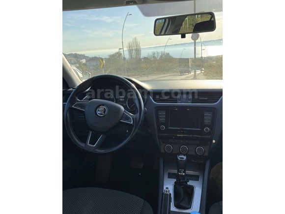 Sahibinden Skoda Octavia 1.6 TDI Optimal 2017 Model 