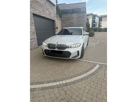 Sahibinden BMW 3 Serisi 320i 50 Yıl M Sport 2023 Model  32.000 km Beyaz