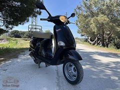 '' Serkan Garage'dan 2001 Piaggio Vespa ET 4 150 cc ''