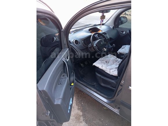 Sahibinden Renault Kangoo Multix 1.5 dCi Extreme 2016 Model