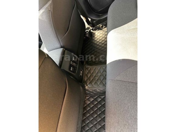 Sahibinden Toyota Corolla 1.5 Flame X-Pack 2025 Model 