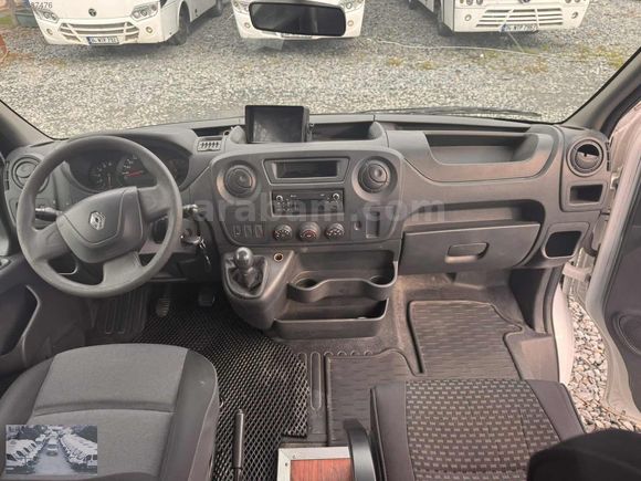 GALERİ HİKMETTEN SATILIK 2019 RENAULT MASTER 16+1 OKUL TAŞITI