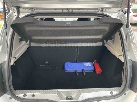 İLK SAHİBİNDEN SADECE 19 BİN KM’DE BOYASIZ 1.5 DCİ STEPWAY