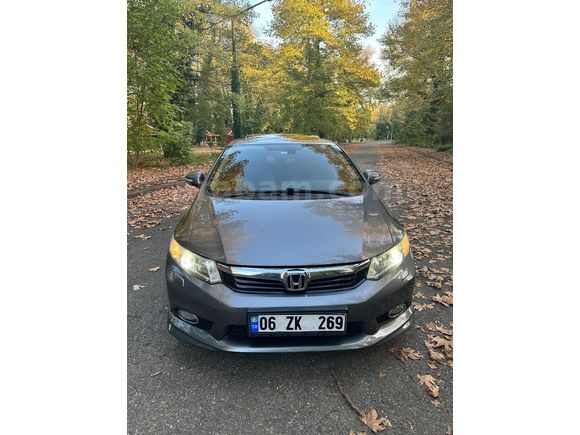 Sahibinden Honda Civic 1.6i VTEC Eco Elegance 2012 Model
