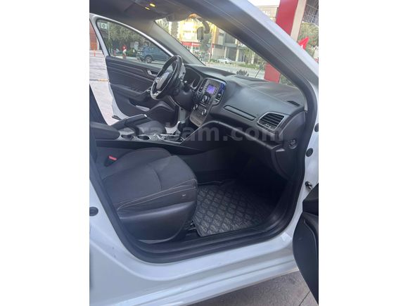 Sahibinden Renault Megane 1.5 dCi Touch 2017 Model 