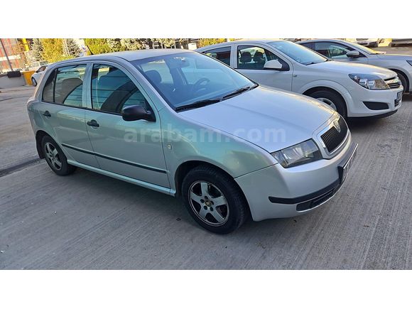 Takasa açık bakımlı Fabia