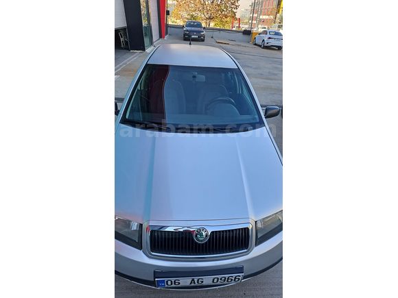 Takasa açık bakımlı Fabia