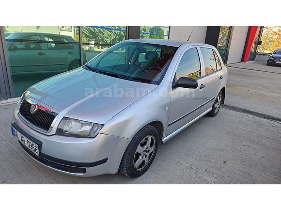Takasa açık bakımlı Fabia