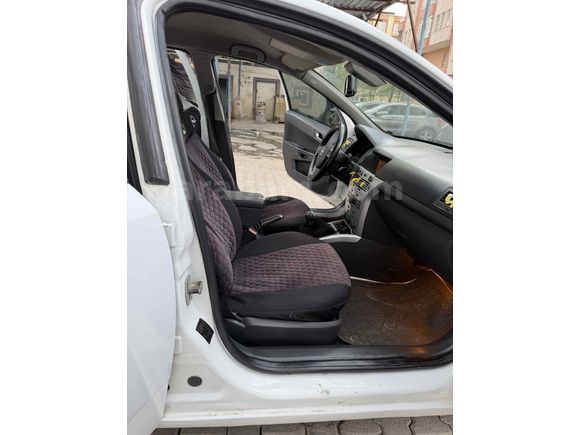 Galeriden Opel Astra 1.4 Enjoy 2010 Model Batman