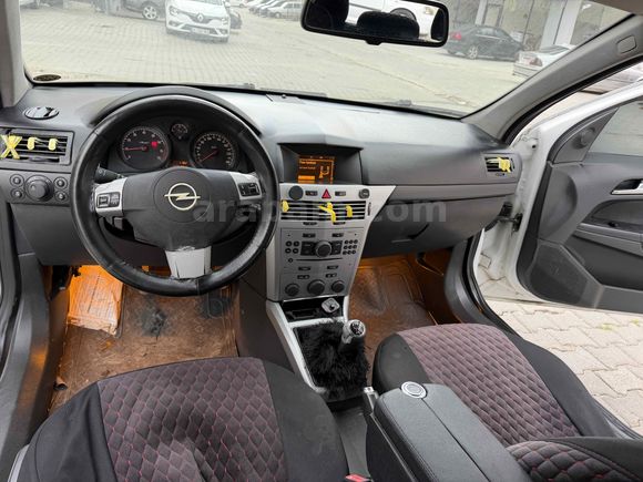 Galeriden Opel Astra 1.4 Enjoy 2010 Model Batman