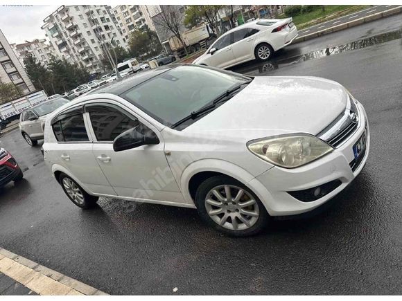 Galeriden Opel Astra 1.4 Enjoy 2010 Model Batman