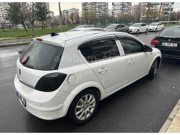 Galeriden Opel Astra 1.4 Enjoy 2010 Model Batman