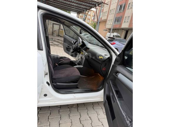 Galeriden Opel Astra 1.4 Enjoy 2010 Model Batman