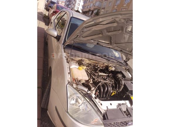 Sahibinden Ford Focus 1.6 Comfort 2004 Model