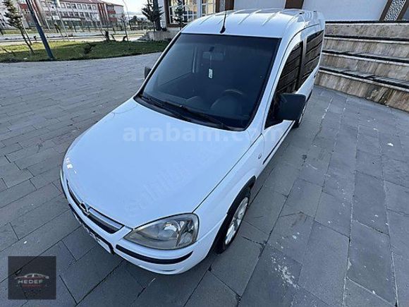HEDEF OTOMOTİV'DEN 1.3CDTI CITY PLUS KLİMALI COMBO