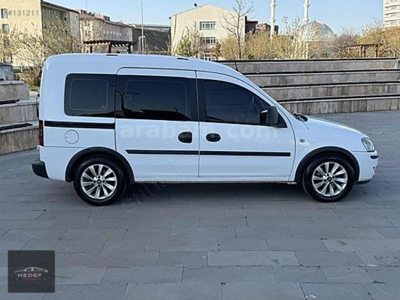 HEDEF OTOMOTİV'DEN 1.3CDTI CITY PLUS KLİMALI COMBO