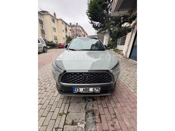 Sahibinden Toyota Corolla Cross 1.8 Hybrid Passion X-Pack 2024 Model