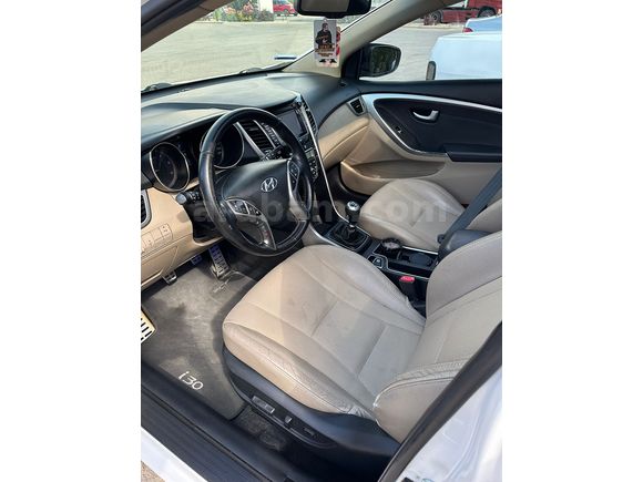 Sahibinden Hyundai i30 1.6 CRDi Elite 2013 Model 