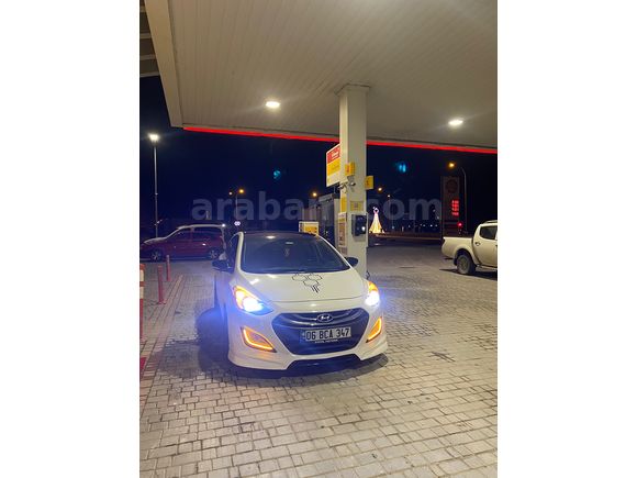 Sahibinden Hyundai i30 1.6 CRDi Elite 2013 Model 